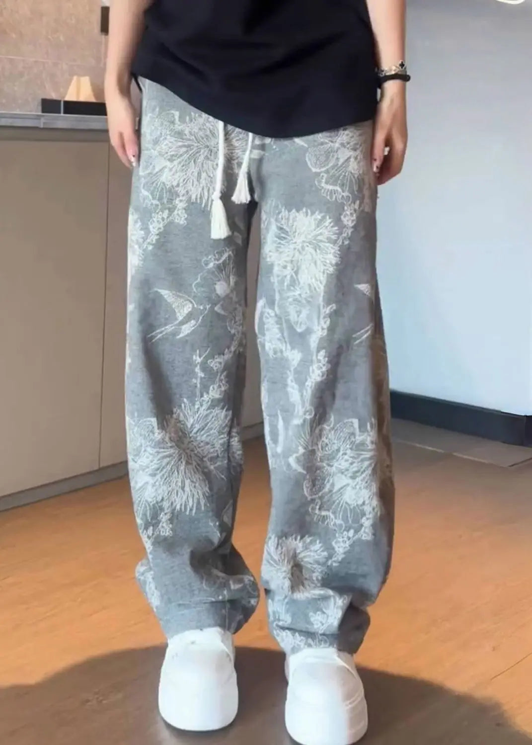 2024 Retro Floral Wide-Leg Pants – Loose Straight Fit High Street Style for Men